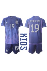 Argentiina Nicolas Otamendi #19 Jalkapallovaatteet Lasten Vieraspeliasu MM-kisat 2022 Lyhythihainen (+ Lyhyet housut)
